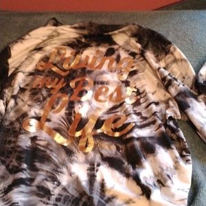 Long sleeve crop top